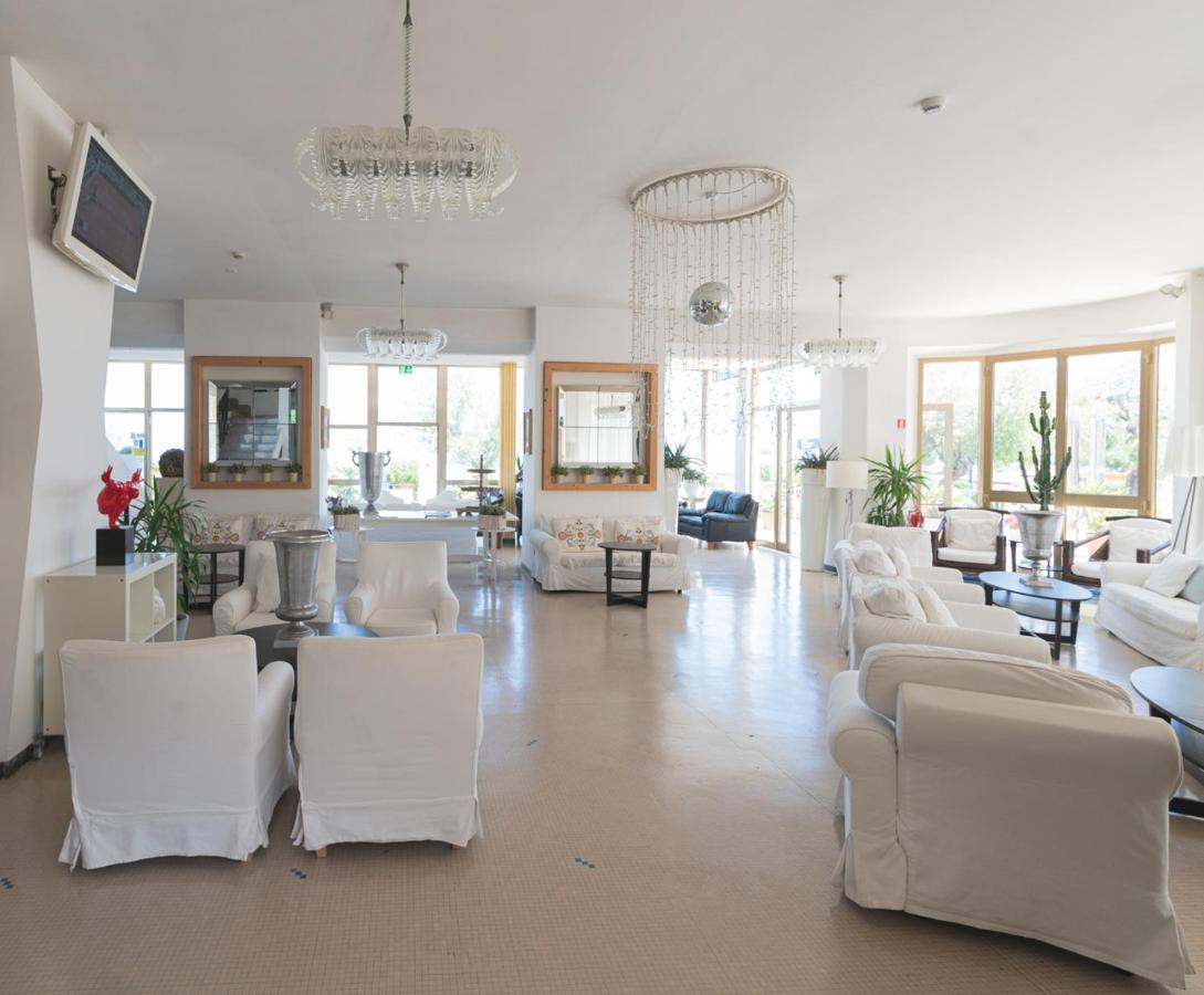 Hotel Spiaggia Cattolica Luaran gambar